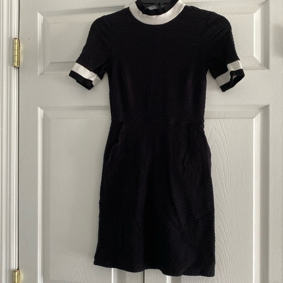 French Connection Dresses & Skirts - French connection  Dress